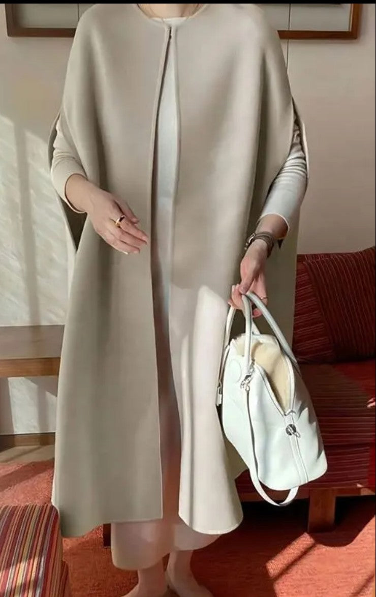 Beatrice cape bundle - monochrome