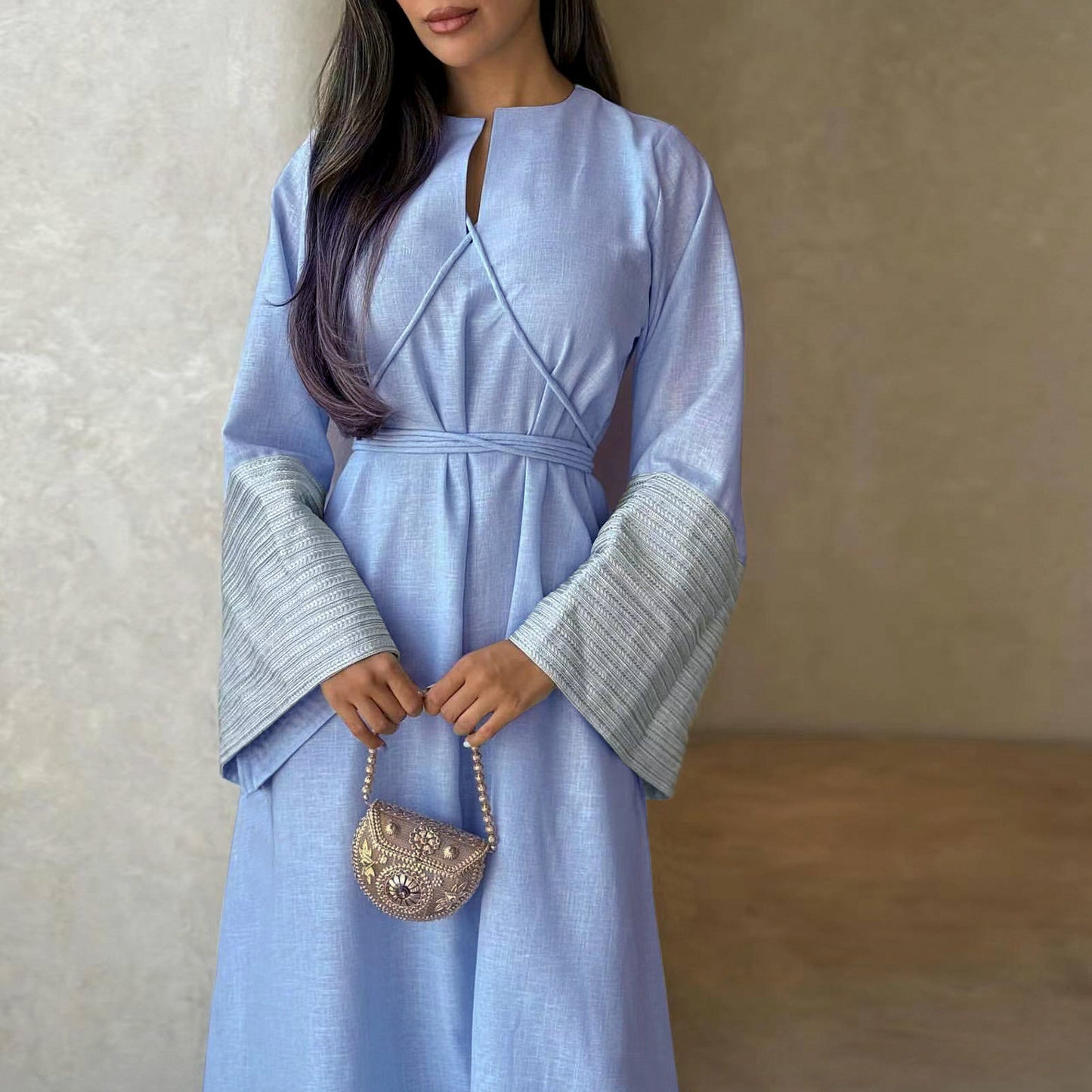 Samantha - embroided sleeves dress